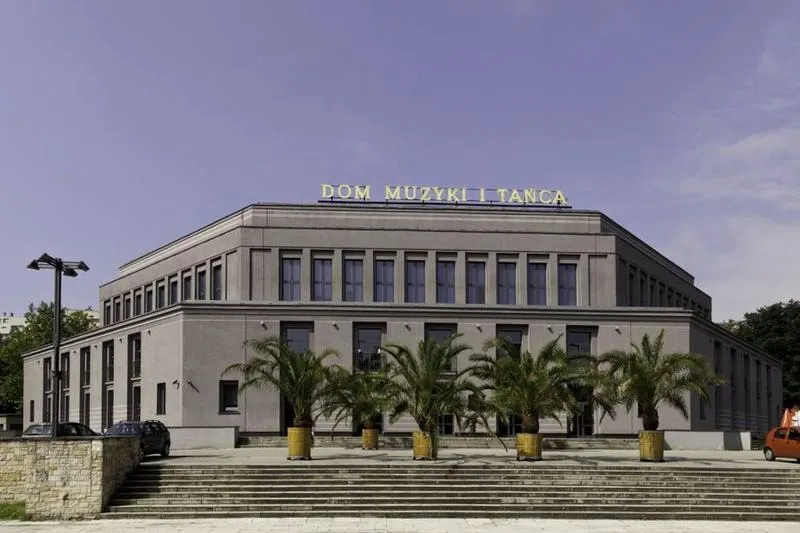 Ile miejsc oferuje dom muzyki i tańca w Zabrzu? Sprawdź szczegóły!