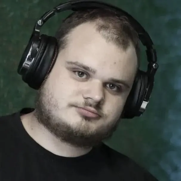 DJ Akun