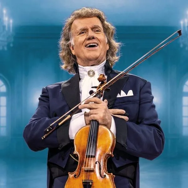 Elegancki strój na koncert