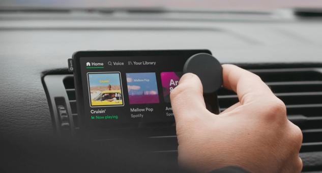Podłączenie Spotify w samochodzie