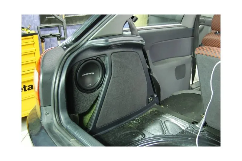 Podłączenie głośników Audi A3