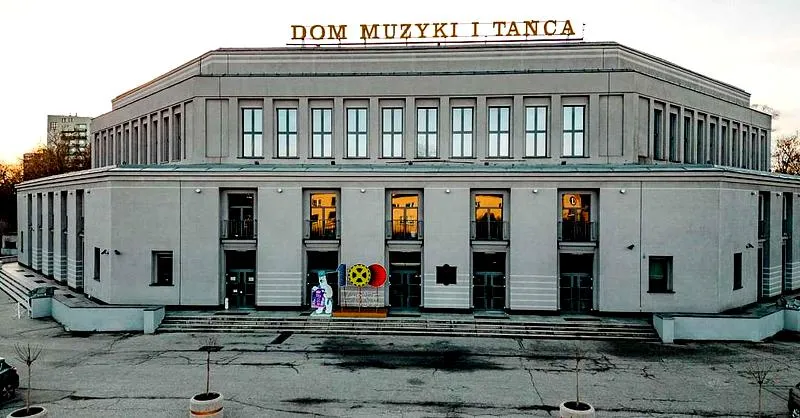 Repertuar i bilety