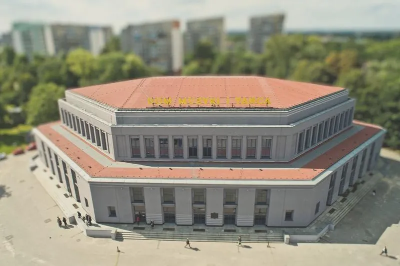 Scena i artyści