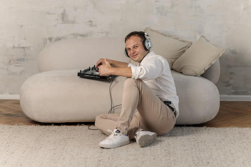 Stawki za występy DJ-ów